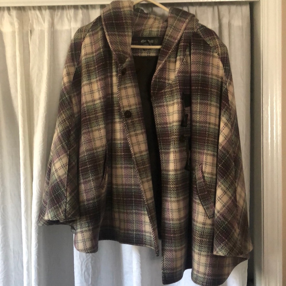 Eddie Bauer hooded cape